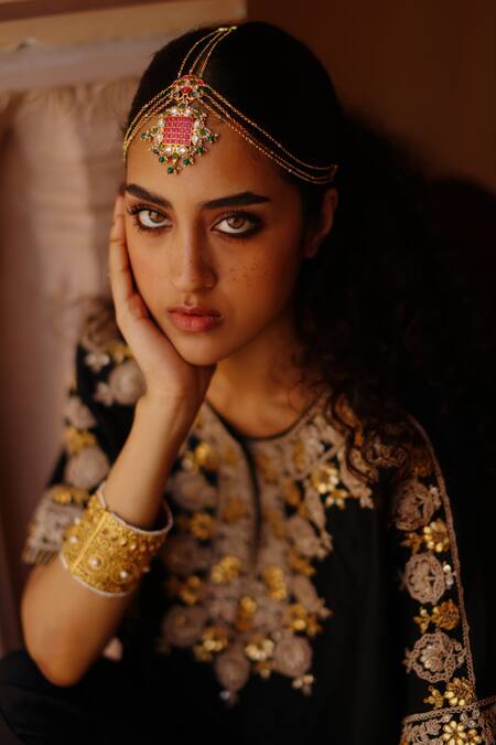 Buy_Avacara_Black Silk Embroidery Marodi Notched Neck Yoke Kaftan With Dhoti Pant _Online_at_Aza_Fashions