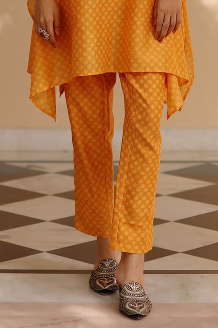 Avacara Yellow Chanderi Print Hand Block Round Asymmetric Kurta With Pant Online at Aza Fashions Avacara_Yellow Chanderi Print Hand Block Round Asymmetric Kurta With Pant _Online_at_Aza_Fashions