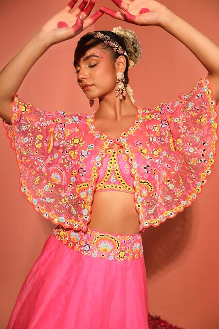 Shop_Rajbinder Chahal_Pink Sweetheart Neck Thread Embroidered Cape Lehenga Set _Online_at_Aza_Fashions