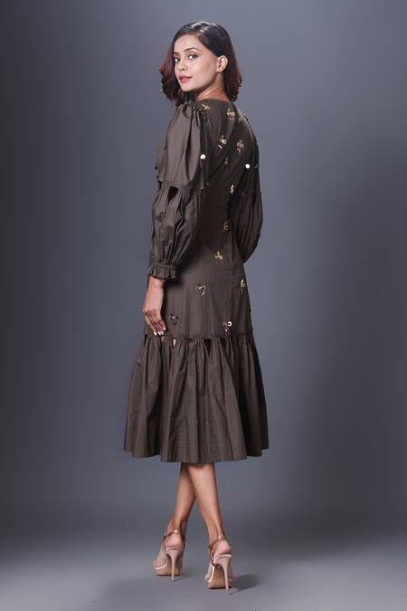 Shop Deepika Arora Green Cotton Sequins V-neck Embellished Cut-out Dress at Aza Fashions Shop_Deepika Arora_Green Cotton Sequins V-neck Embellished Cut-out Dress_at_Aza_Fashions