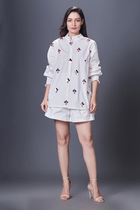 Deepika Arora_White Cotton Sequins Bandeau Neck Hand Embroidered Shirt_Online_at_Aza_Fashions