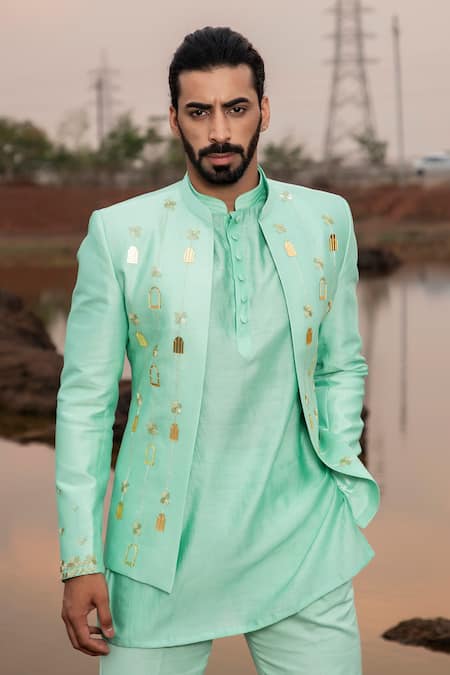 Runit Gupta Khidki Applique Embroidered Jodhpuri Set 