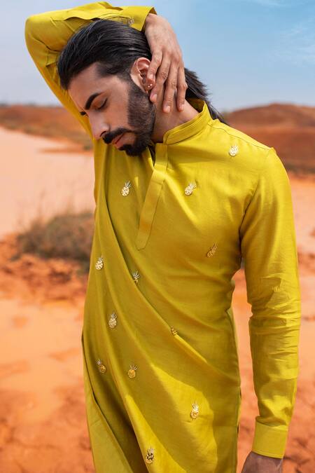 Buy_Runit Gupta_Green Kurta Chanderi Silk Hand Embroidered Metallic Trims And Cut Tropic Set _Online_at_Aza_Fashions