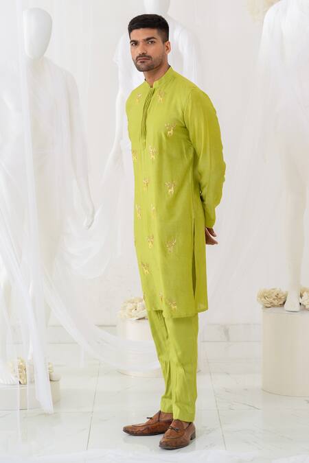 Shop_Runit Gupta_Green Kurta Chanderi Silk Hand Embroidered Metallic Trims Lustre Reindeer Set _Online_at_Aza_Fashions