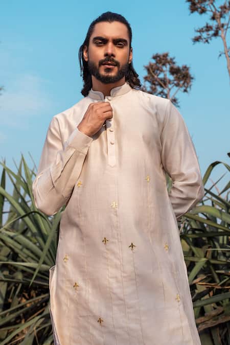 Shop_Runit Gupta_Ivory Kurta Chanderi Silk Hand Embroidered Metallic Trims And Zari Aero Set _Online_at_Aza_Fashions
