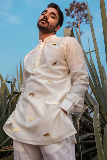 Shop_Runit Gupta_Ivory Chanderi Silk Embroidery Metallic Tiger Kurta Set _Online_at_Aza_Fashions