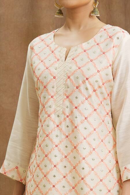 Buy_Khwaab By Sanjana Lakhani_Cream Kurta And Pant Vishika Silk Set With Chanderi Jacquard Dupatta _Online_at_Aza_Fashions