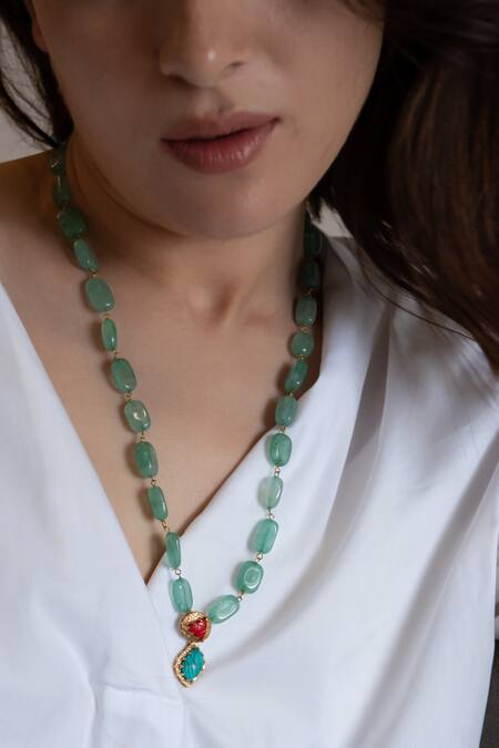 Do Taara_Blue Stone Embellished Pendant Necklace_Online_at_Aza_Fashions