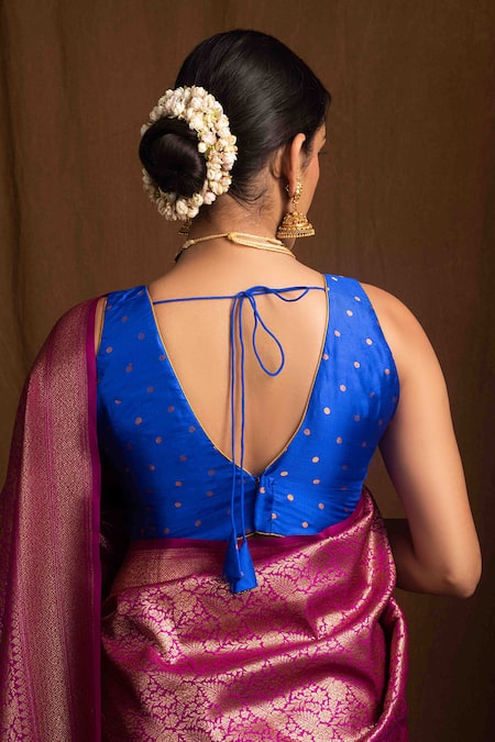 Devissha Sleeveless Banarasi Brocade Pattern Blouse 