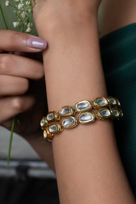 Shop_Do Taara_Gold Plated Crystals Kundan Bracelet _Online_at_Aza_Fashions