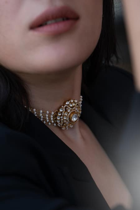 Do Taara Gold Plated Polki Embellished Choker Necklace Online at Aza Fashions Do Taara_Gold Plated Polki Embellished Choker Necklace _Online_at_Aza_Fashions