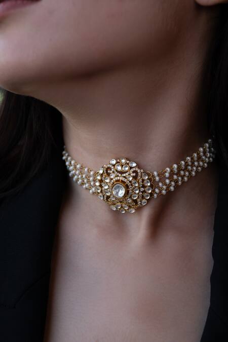 Shop Do Taara Gold Plated Polki Embellished Choker Necklace Online at Aza Fashions Shop_Do Taara_Gold Plated Polki Embellished Choker Necklace _Online_at_Aza_Fashions