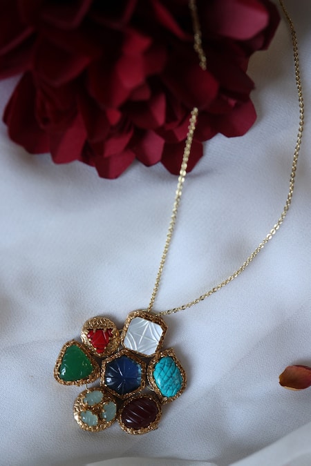 Shop Do Taara Multi Color Floral Cut Work Natural Stone Pendant Necklace at Aza Fashions Shop_Do Taara_Multi Color Floral Cut Work Natural Stone Pendant Necklace _at_Aza_Fashions
