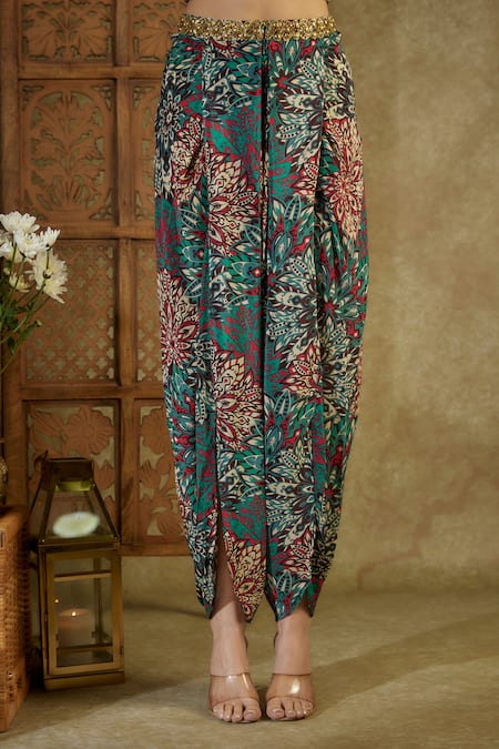 Mehak Murpana_Green Crepe Tassels Sweetheart Neck Floral Abstract Print Cape Dhoti Pant Set _Online_at_Aza_Fashions