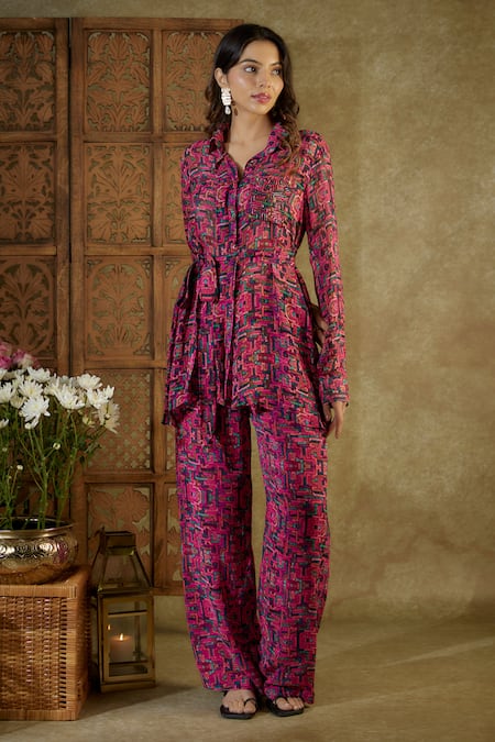 Shop Mehak Murpana Pink Georgette Sequins, Embroidery Shawl Neck Geometric Print Shirt With Pant Online at Aza Fashions Shop_Mehak Murpana_Pink Georgette Sequins, Embroidery Shawl Neck Geometric Print Shirt With Pant _Online_at_Aza_Fashions