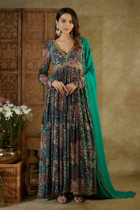 Mehak Murpana Green Anarkali Crepe Printed Abstract Floral V Neck With Dupatta 