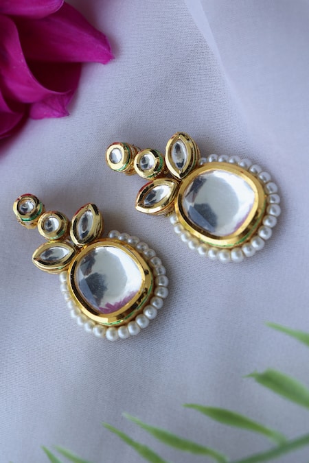 Shop Do Taara Gold Plated Pearls, Diamonds Kundan Earrings at Aza Fashions Shop_Do Taara_Gold Plated Pearls, Diamonds Kundan Earrings _at_Aza_Fashions