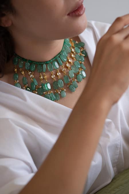 Buy Do Taara Green Stone And Kundan Embellished Choker Necklace Online at Aza Fashions Buy_Do Taara_Green Stone And Kundan Embellished Choker Necklace _Online_at_Aza_Fashions