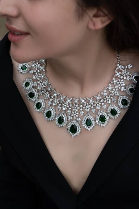 Do Taara_Silver Plated Victorian Necklace Set_Online_at_Aza_Fashions