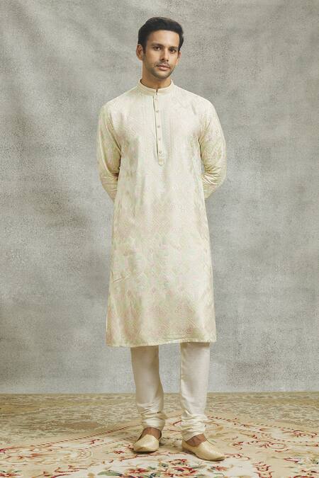 Shop Aariyana Couture Green Silk Embroidery Abstract Geometric Kurta Set Online at Aza Fashions Shop_Aariyana Couture_Green Silk Embroidery Abstract Geometric Kurta Set _Online_at_Aza_Fashions