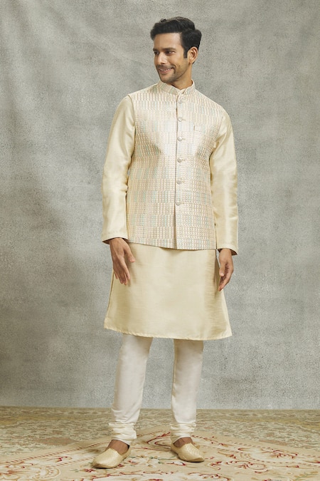 Buy Aariyana Couture Cream Silk Sequins Flora Embroidered Bundi Set Online at Aza Fashions Buy_Aariyana Couture_Cream Silk Sequins Flora Embroidered Bundi Set _Online_at_Aza_Fashions