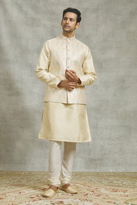 Buy Aariyana Couture Cream Silk Sequins Flora Embroidered Bundi Set Buy_Aariyana Couture_Cream Silk Sequins Flora Embroidered Bundi Set