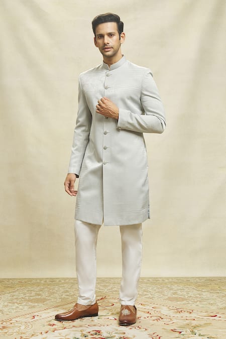 Alaya Advani Grey Zero Velvet Foliage Vine Embroidered Bundi Kurta Set Online at Aza Fashions Alaya Advani_Grey Zero Velvet Foliage Vine Embroidered Bundi Kurta Set_Online_at_Aza_Fashions