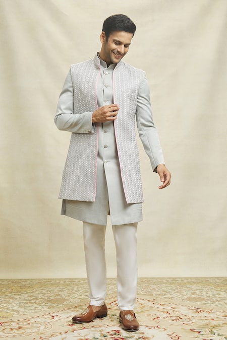 Shop Alaya Advani Grey Zero Velvet Foliage Vine Embroidered Bundi Kurta Set Online at Aza Fashions Shop_Alaya Advani_Grey Zero Velvet Foliage Vine Embroidered Bundi Kurta Set_Online_at_Aza_Fashions