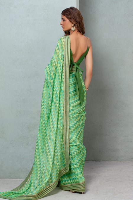 Rishi and Vibhuti Fishscale Printed Saree With Blouse 