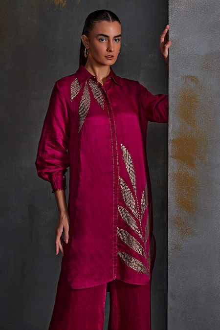 Namrata Joshipura_Magenta Linen, Satin Sequins Collared Calathea Embellished Boxy Tunic _at_Aza_Fashions