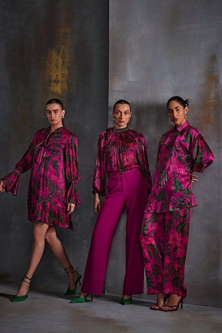 Namrata Joshipura_Magenta Crepe, Silk Embroidery Round Neck Willow Floral Print Top _Online_at_Aza_Fashions