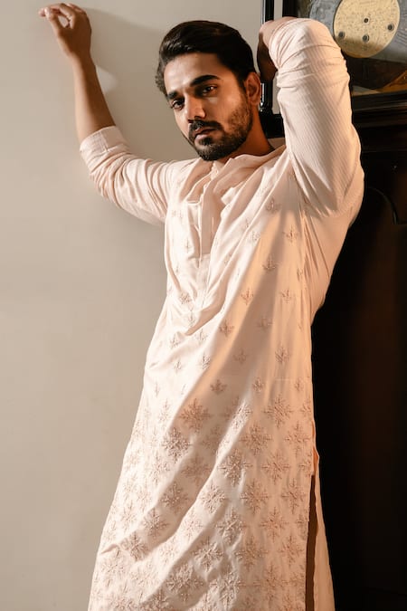 Ankita Shahabadi Tanveer Embroidered Kurta 