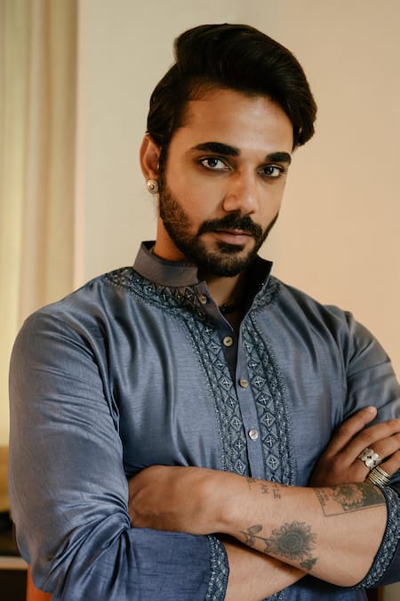 Ankita Shahabadi Firdaus Embroidered Kurta 