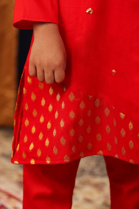 Cute Couture_Red Cotton, Silk Sequins Placket Embroidered Kurta And Churidar Set _at_Aza_Fashions