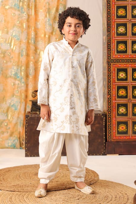 CUTE COUTURE Woven Pattern Sherwani & Pant Set 