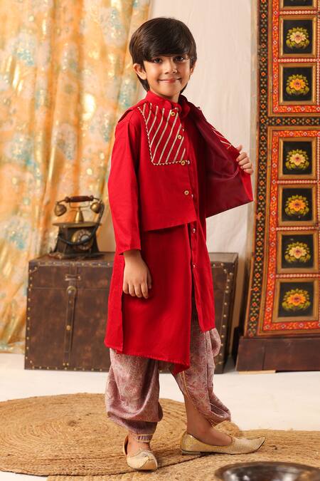 Cute Couture_Maroon Cotton, Silk Gota Patti Embroidered Bundi And Kurta Set_Online_at_Aza_Fashions