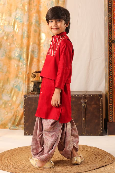 Buy_Cute Couture_Maroon Cotton, Silk Gota Patti Embroidered Bundi And Kurta Set_Online_at_Aza_Fashions