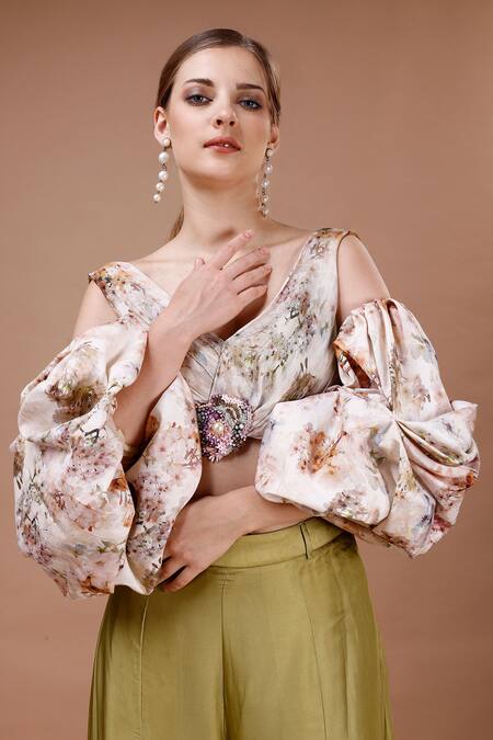 Buy_Merge Design_Green Crepe, Modal, Satin V-neck Printed Pant And Top Set _Online_at_Aza_Fashions