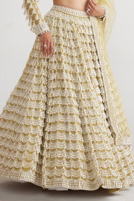 Buy_Vvani By Vani Vats_Green Georgette, Net Pearls Scalloped Chandelier Embellished Bridal Lehenga Set _Online_at_Aza_Fashions