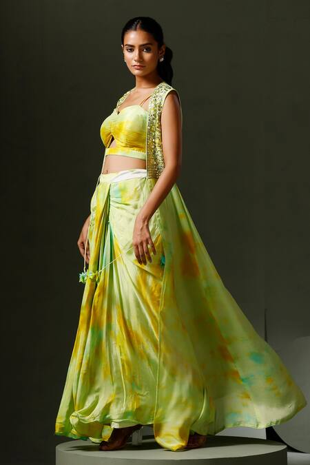 Two Sisters By Gyans Green Chiffon Mirrors, Sequins Sweetheart Neck Tie Dye Cape Lehenga Set Online at Aza Fashions Two Sisters By Gyans_Green Chiffon Mirrors, Sequins Sweetheart Neck Tie Dye Cape Lehenga Set_Online_at_Aza_Fashions