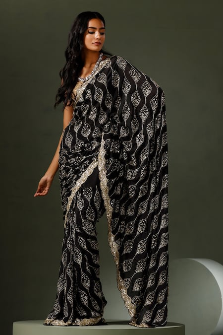 Buy ISHIN Black Womens Poly Chiffon Black Embellished Saree With Lace |  Shoppers Stop