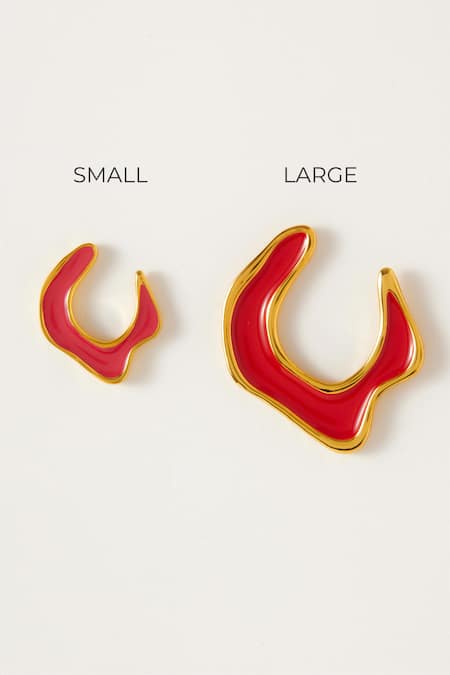 Buy_Voyce Jewellery_Red Embroidery Hawaii Enamelled Earrings _Online_at_Aza_Fashions