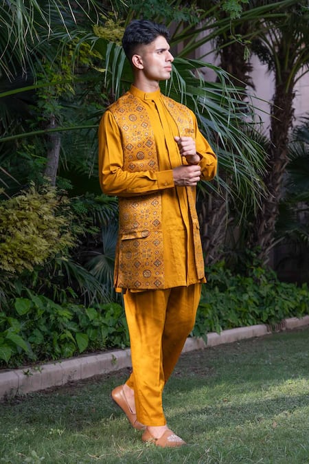 Buy_Ekavira_Yellow Silk Embroidery Ajrakh Print Bundi Kurta Set _Online_at_Aza_Fashions