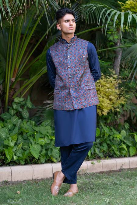 Ekavira_Blue Silk Metallic Thread Ajrakh Print Bundi Kurta Set _Online_at_Aza_Fashions