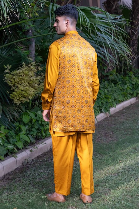 Ekavira Ajrakh Print Yellow Bundi 