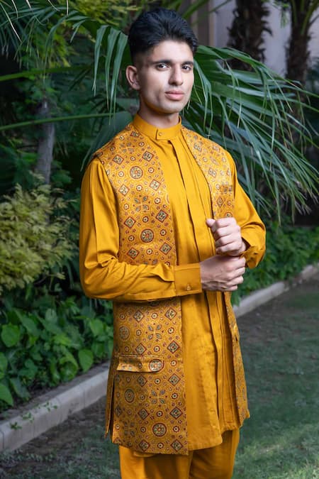 Ekavira_Yellow Silk Embroidery Ajrakh Print Bundi _Online_at_Aza_Fashions
