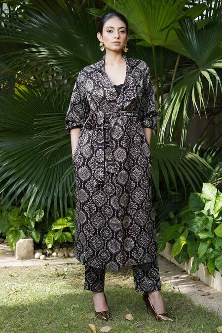 Ekavira_Black Silk Embroidery Collared Surmayi Ajrakh Print Trench Coat And Pant Set _Online_at_Aza_Fashions