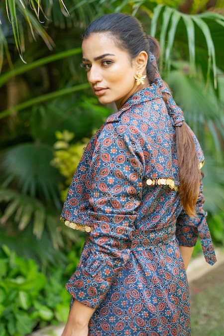 Ekavira_Blue Maheshwari, Cotton Studs, Neelam Hand Block Print Trench Coat And Pant Set _at_Aza_Fashions