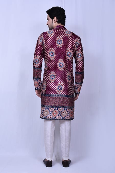Arihant Rai Sinha Cotton Silk Bandhani Print Kurta Set 