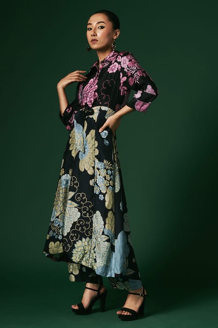 Buy_Arte-Alter_Black Handloom Cotton, Silk Anemone Hand Printed Shirt Kurta And Pant Set 